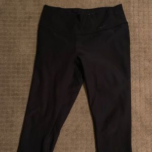 Nike dry fit workout capris